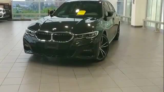 2020款宝马330i到店实拍，全面了解外观和内饰，买不买自己定！