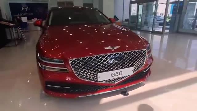 2021款现代捷恩斯G80到店实拍，坐进车内那刻，我放弃了宝马5系