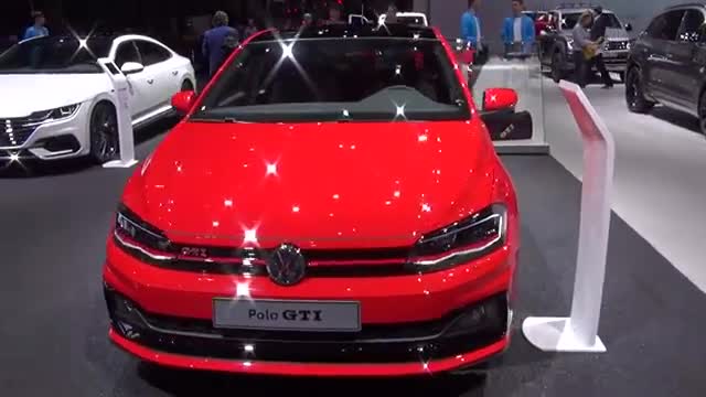 全新大众高尔夫GTI内部细节展示，搭载2.0发动机，动力十足