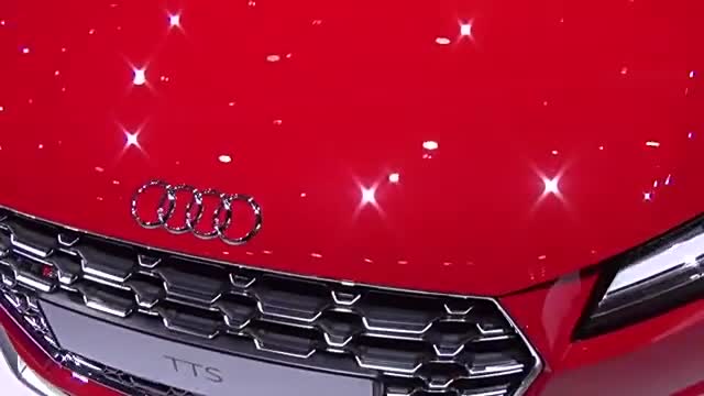 全新奥迪TTS敞篷版跑车亮相海外车展，你觉得这台车怎么样