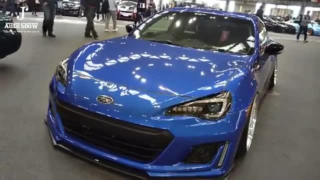 斯巴鲁BRZ蓝色改装版实拍，真美