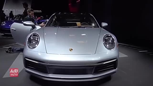 车展实拍2020款保时捷911，你喜欢这台车吗？