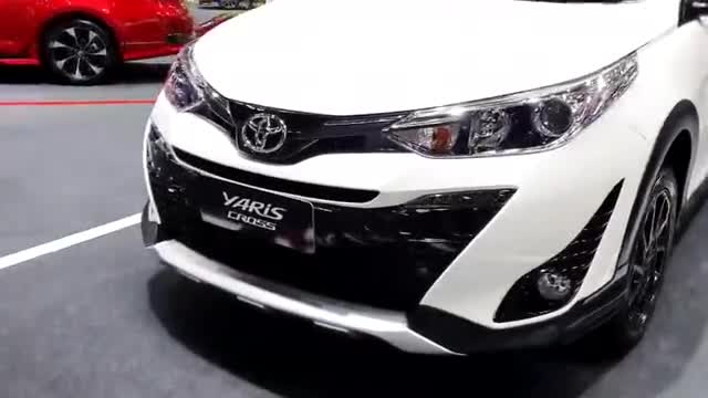 终于见到实车了！2020款丰田致炫闪亮登场，外观和内饰详细实拍