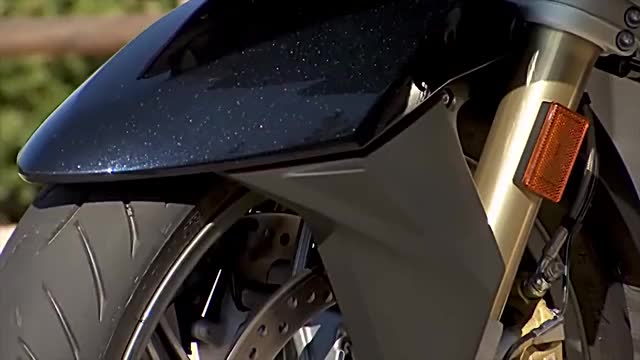 2019款宝马R1250上路实拍，大排量重机果然霸气！