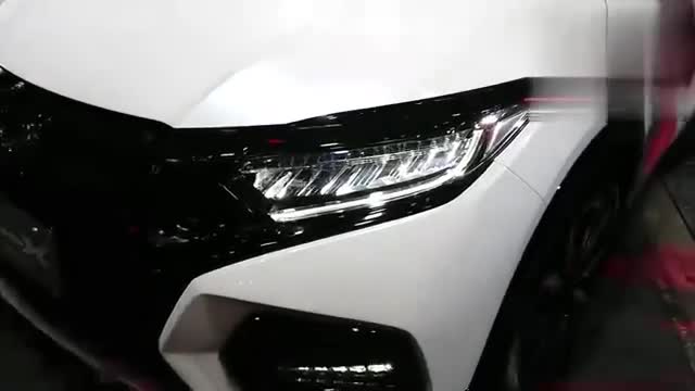 本田缤智VEZEL细节实拍，了解完配置