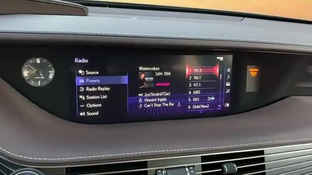 倒车影像展示，2020款雷克萨斯LS