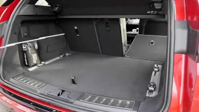 全新一代路虎揽胜极光P200承载