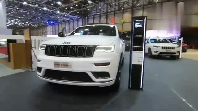 JEEP大切诺基实车展示，霸气十足，是