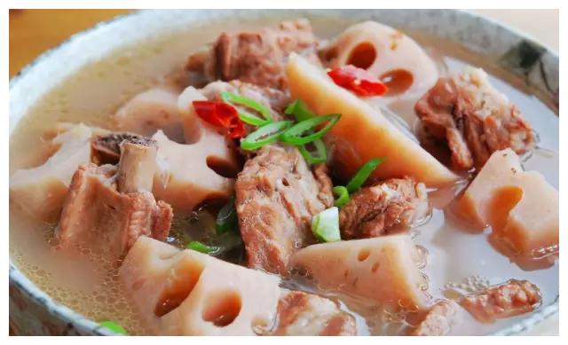 莲藕排骨汤的做法家常简单好吃 25e0-iwasyei5176058.jpg