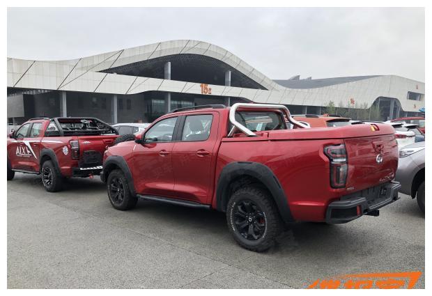 长城炮越野版四驱柴油 69ee-iwtqvyk8813373.jpg