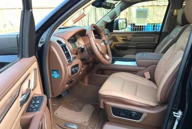 比猛禽F150更引人注目 全新道奇公羊RAM 1500皮卡外观内饰实拍