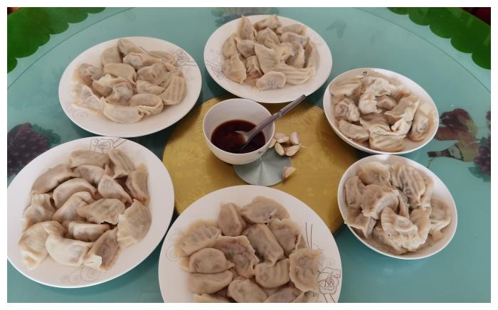 晒山东丈母娘招待女婿的饭菜,在朋友圈沸腾,网友:还招女婿吗?休闲区蓝鸢梦想 - Www.slyday.coM 晒山东丈母娘招待女婿的饭菜,在朋友圈沸腾,网友:还招女婿吗?休闲区蓝鸢梦想 - Www.slyday.coM