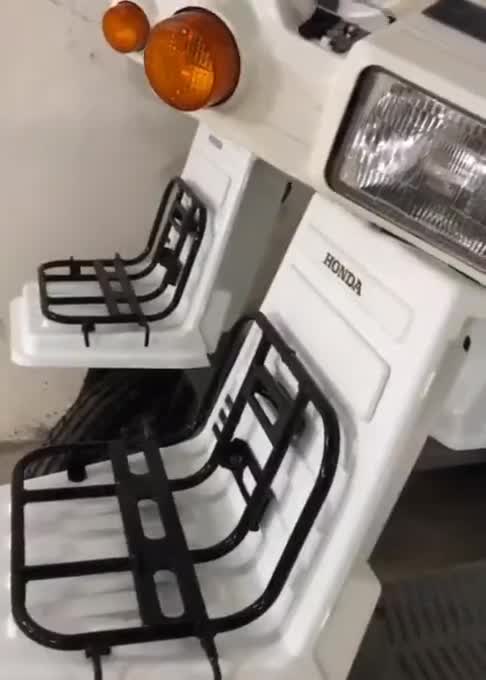 实拍本田中颜值最低的摩托车，外观很一般，但是满身黑科技！