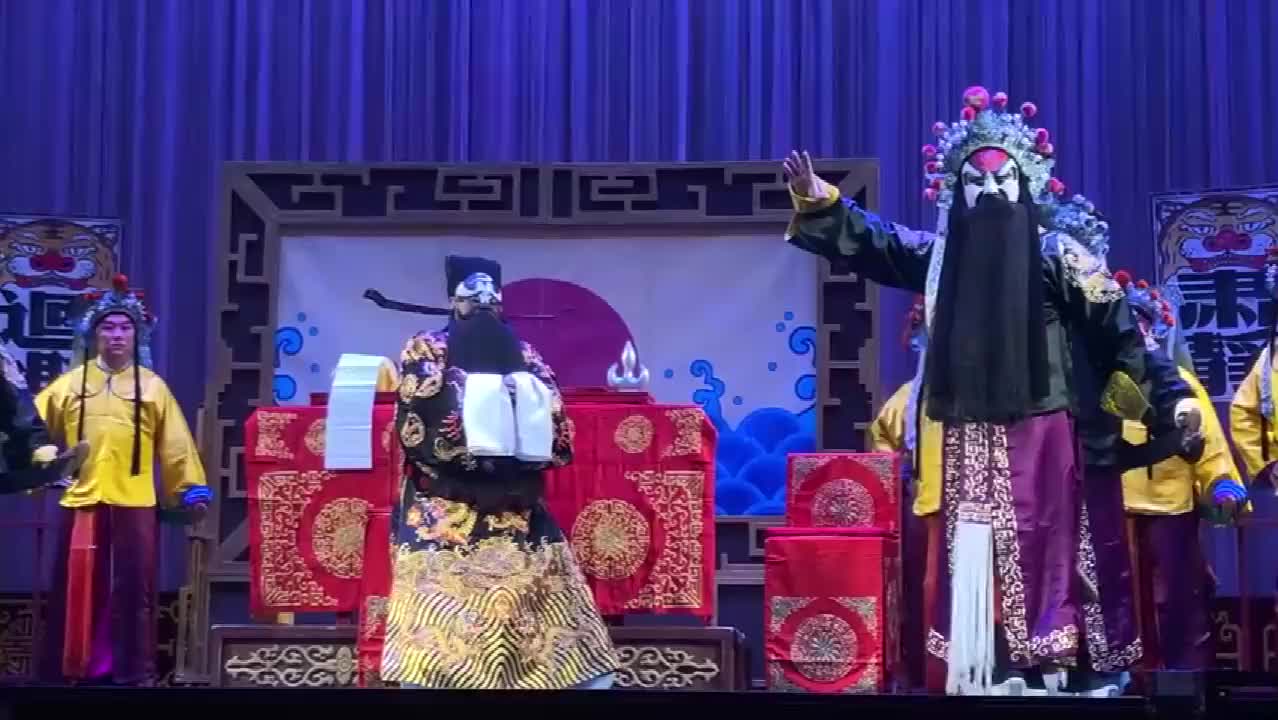 京剧《铡美案》王胜男选段,公婆在大荒之年相继饿死,香莲葬双亲