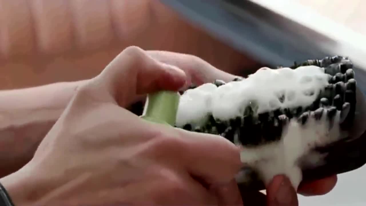 劳斯莱斯做一次保养是什么样子的？太奢侈了！