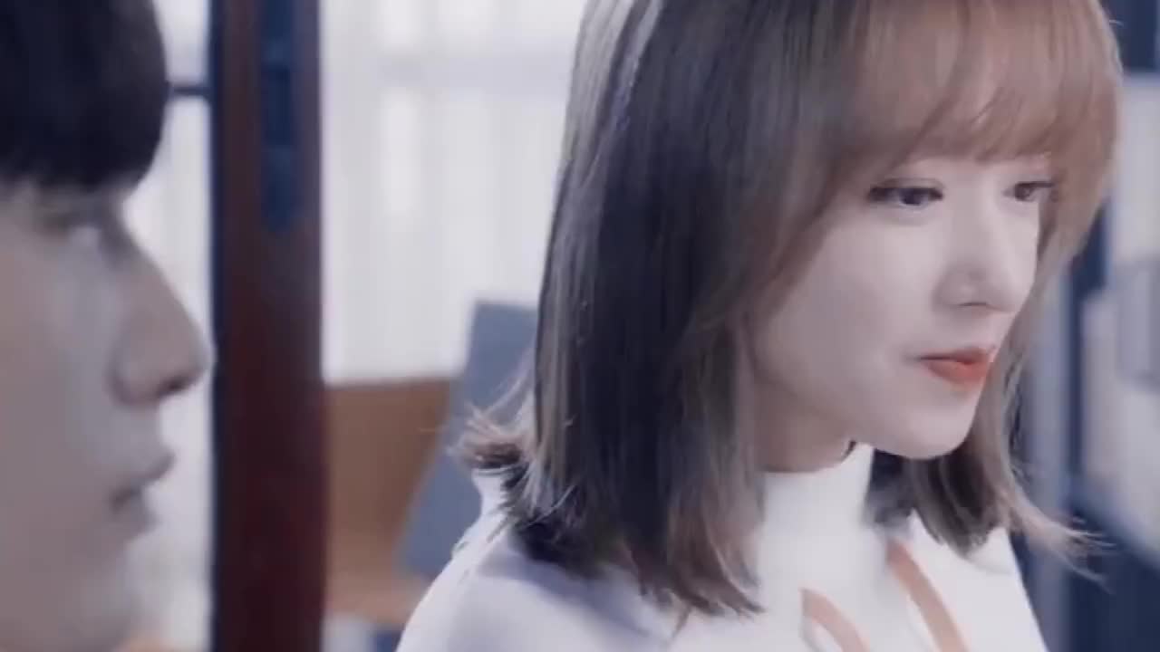 你微笑时好美:这是什么神仙男友啊,初恋就是最甜的
