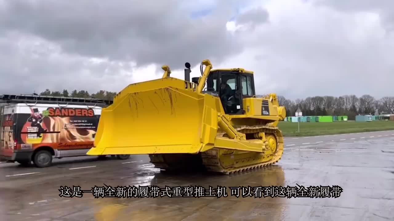 为什么履带式推土机使用钢铁履带而不用橡胶履带?
