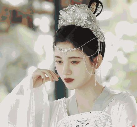 鞠婧祎嘉南传公主华服剧照曝光