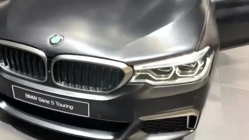 平行进口性能车，全新宝马M550d轿跑实拍