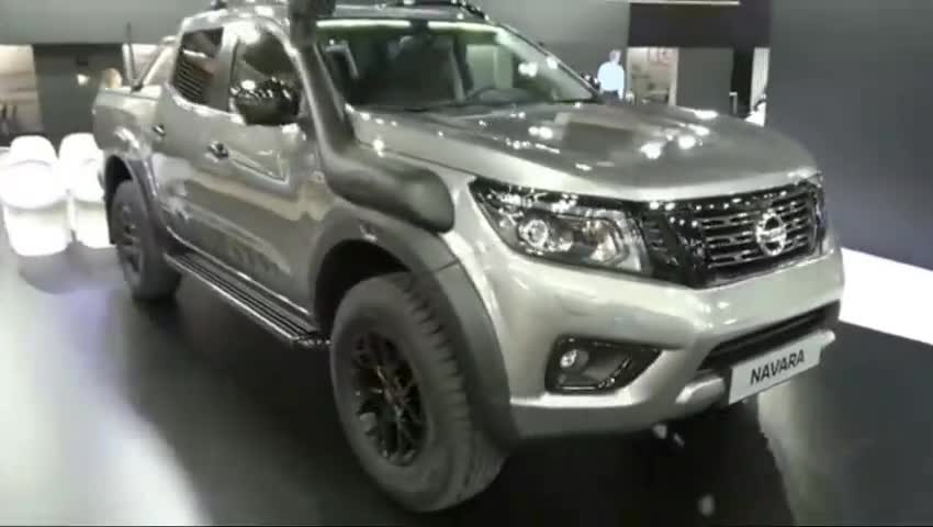 性能叫板坦途猛禽，全新日产纳瓦拉高端皮卡车