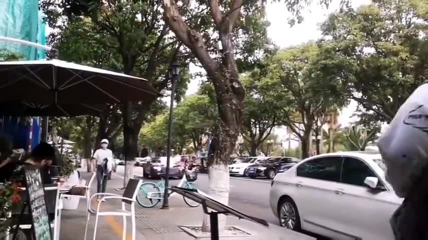 他来了他来了，新款比亚迪来了！