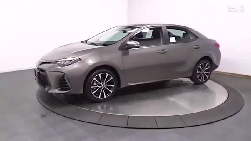 丰田卡罗拉，外观和内饰实拍，买不买本田思域自己拿主意