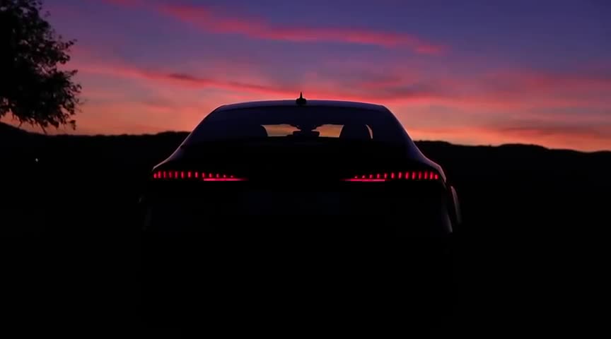 全新奥迪RS7有多帅？点亮尾灯的那一刻，惊艳开始了！