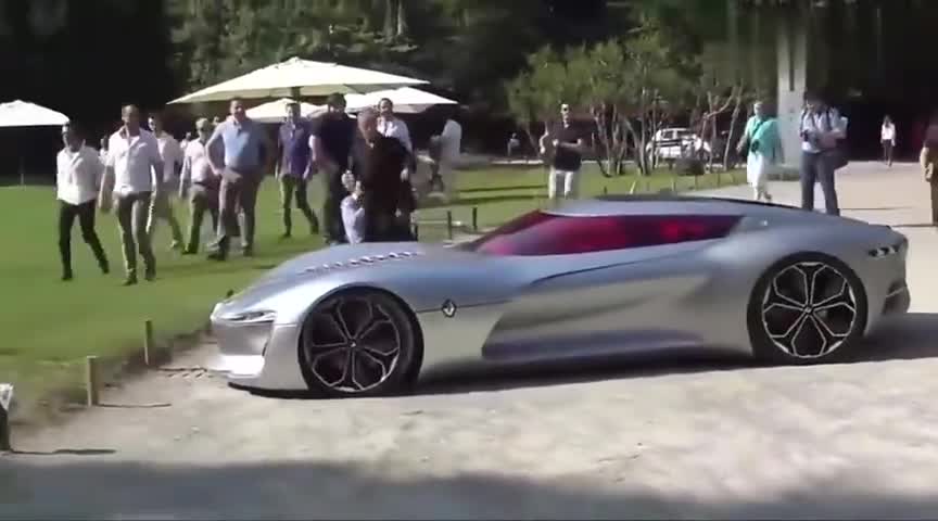 原来车门还可以这样开，贫穷限制了我的想象啊，长见识了！