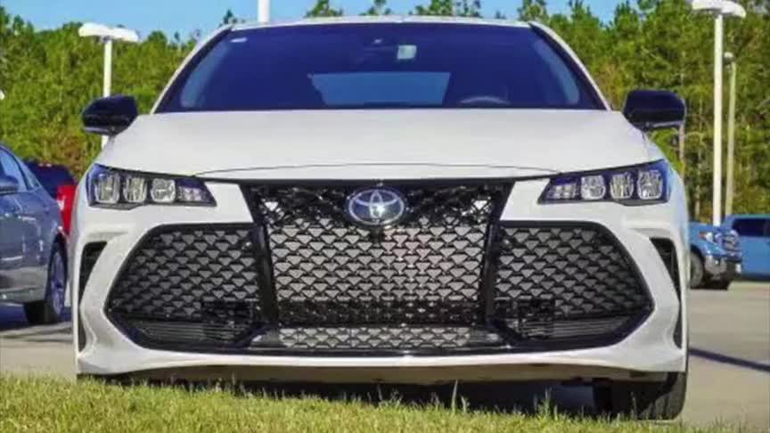 丰田亚洲龙运动版实拍搭3.5L引擎_升级熏黑套件