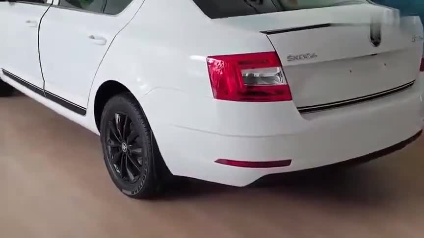 2020款斯柯达明锐Octavi外观和内饰实拍