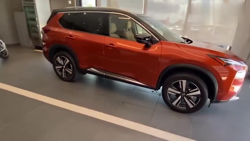 2021款日产奇骏实车展示