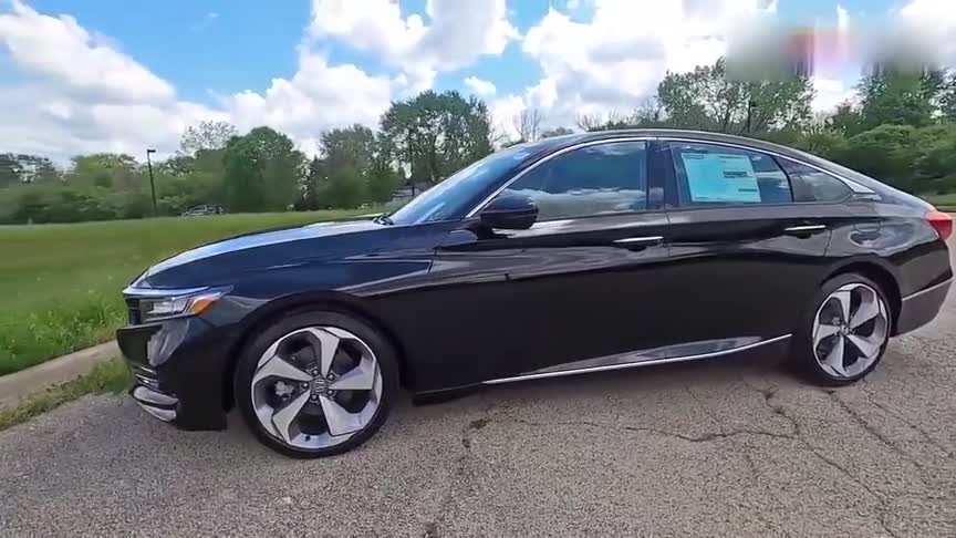 2020款本田雅阁全方位实拍