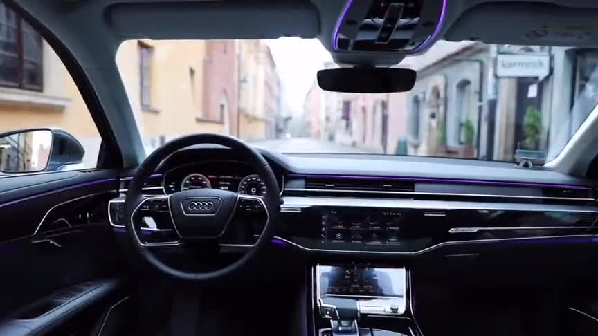 2021款奥迪A8亮相，低调而不失优雅