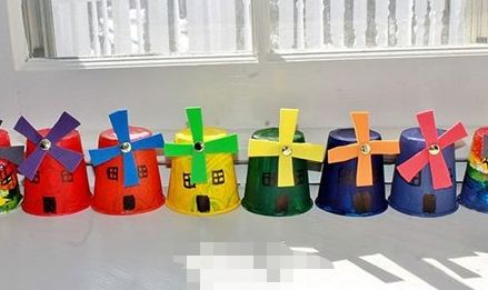 幼儿园手工风车的做法纸杯制作简易风车教程