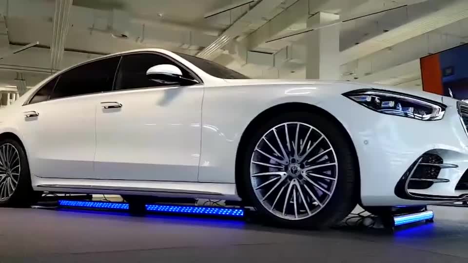 2021款奔驰S400到货，近距离了解外观内饰后，买不买自己看着办