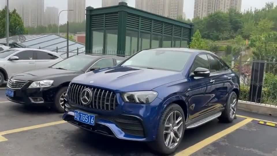 奔驰amg性能版gle53,这台轿跑版suv,气势不一般!
