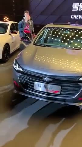 车展上看到的雪佛兰科鲁泽,现在