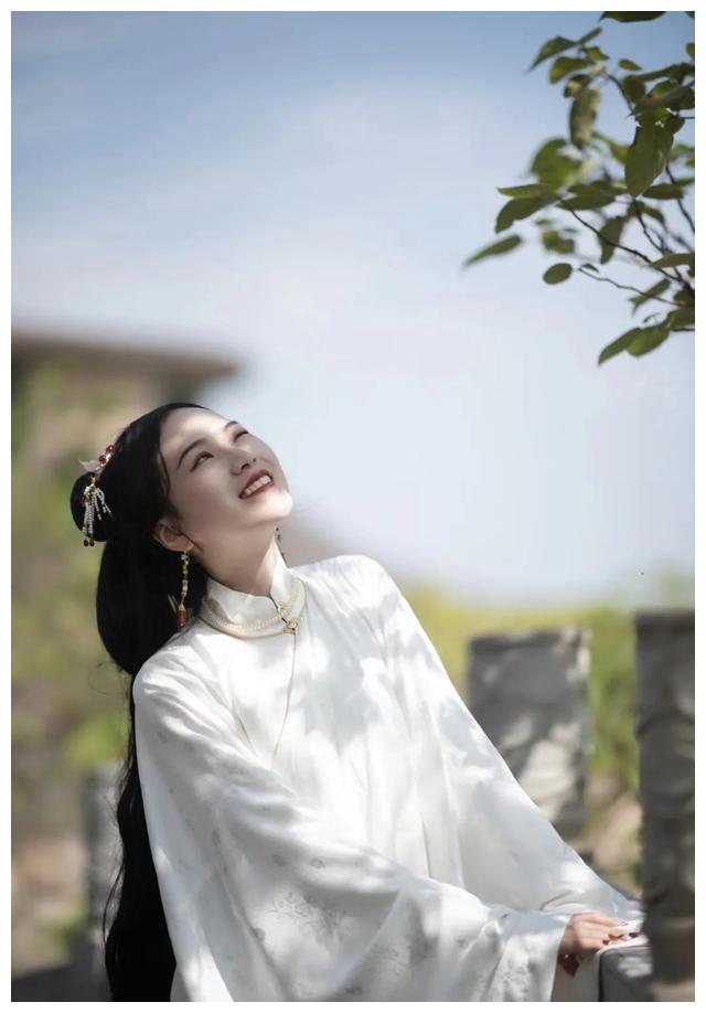 湘潭大学 最美的她