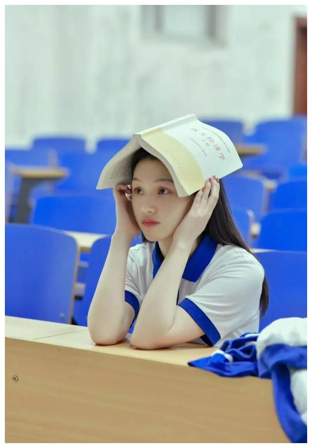 湘潭大学 最美的她