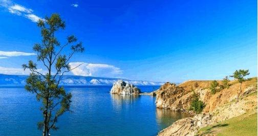 世界上最危险的湖泊,看似风景秀丽,但站湖边一小时就会丧命