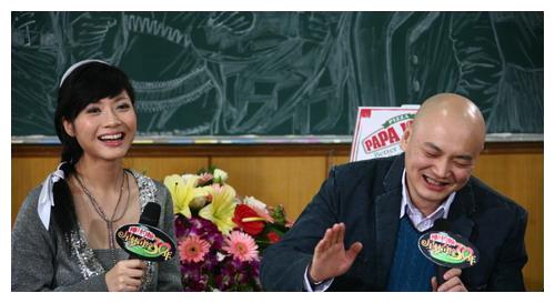 十六岁的花季演员不同人生路嫁入豪门经商致富头发全无