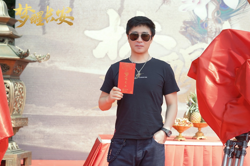 宣璐等一同演绎唐末史实的传奇故事,其中,何中华饰演一代贤臣李德裕