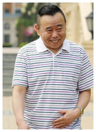 潘长江简介及身高 40cd-kaqzmiv4686061.jpg