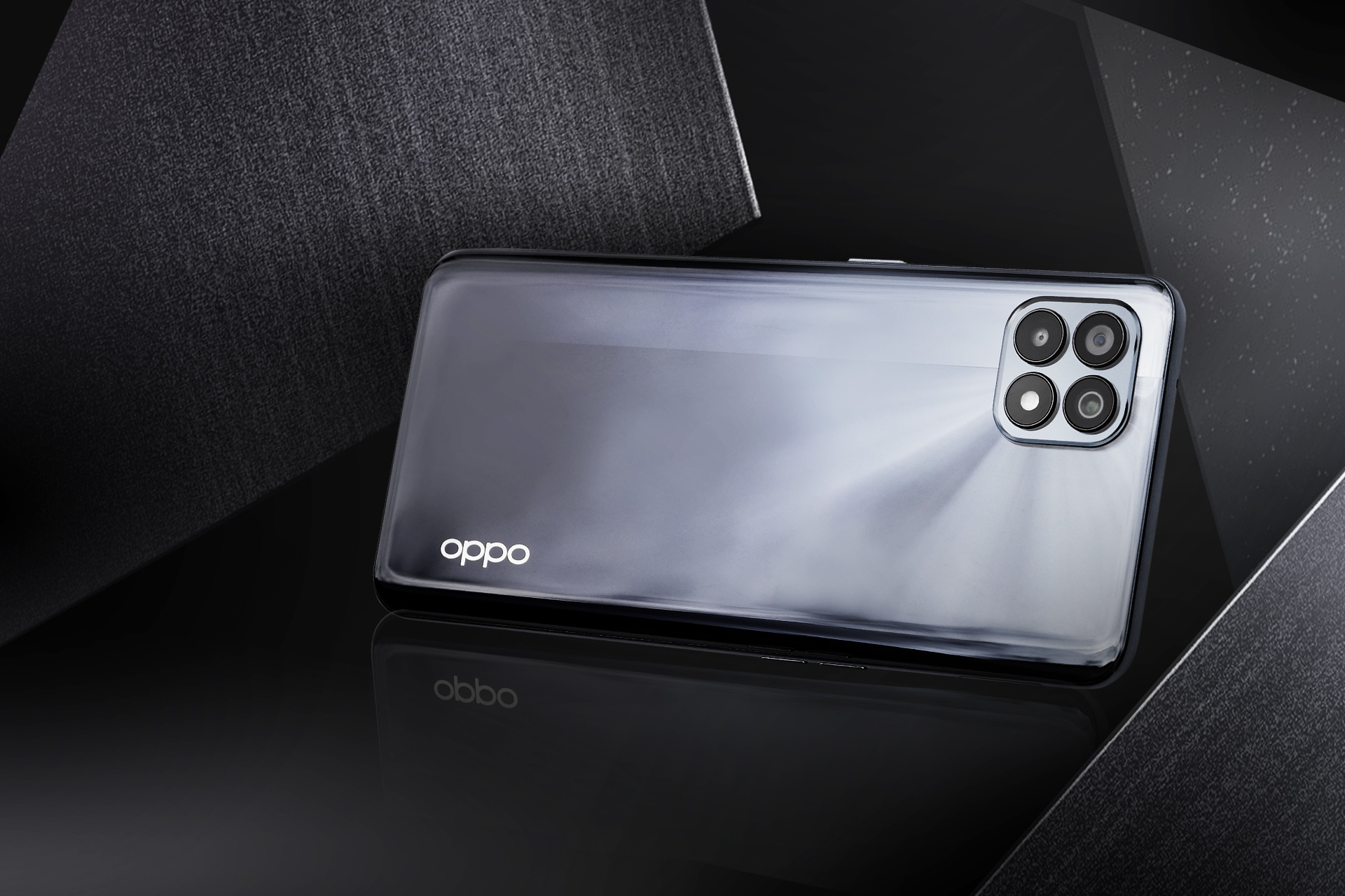 OPPO Reno4 SE,oppo reno4 se参数 超闪轻薄机身 oppo reno4 se图赏