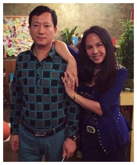 郑爽爸爸为什么要弃养两个外孙?给出的理由让人想笑!