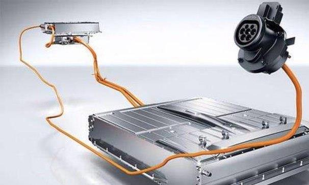 未来10年是电动车还是混动车的天下？