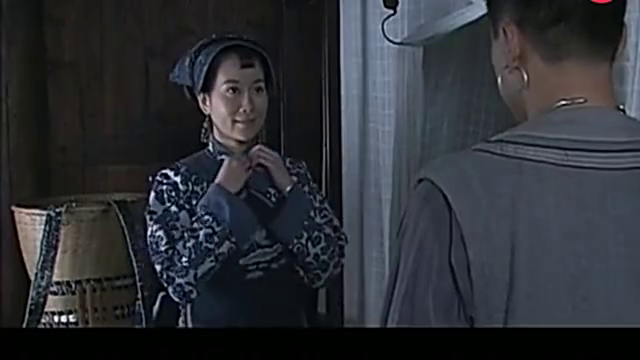 边城汉子:寡妇看出了小伙的心思,小伙还不好意思