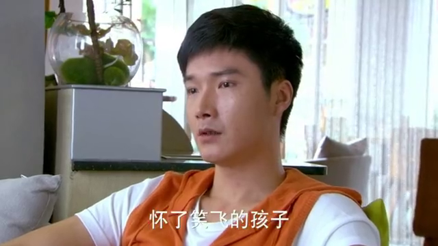 文馨担心多俊醒来,又担心多俊醒不来,陈笑飞无奈