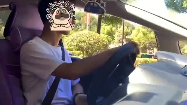 实拍飞度外观及内饰展示