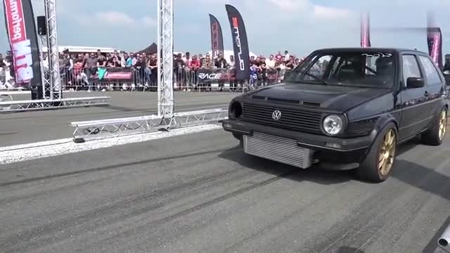 750匹的钢炮之王，高尔夫R到底能不能挑战东瀛战神，日产GTR？